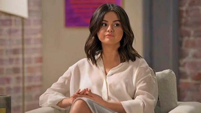 Selena Gomez buồn vì bị chê béo-1