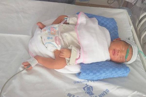 Hải Phòng: Bà mẹ 4 con nguy kịch vì tai nạn giao thông, thai nhi phải chào đời sớm-1