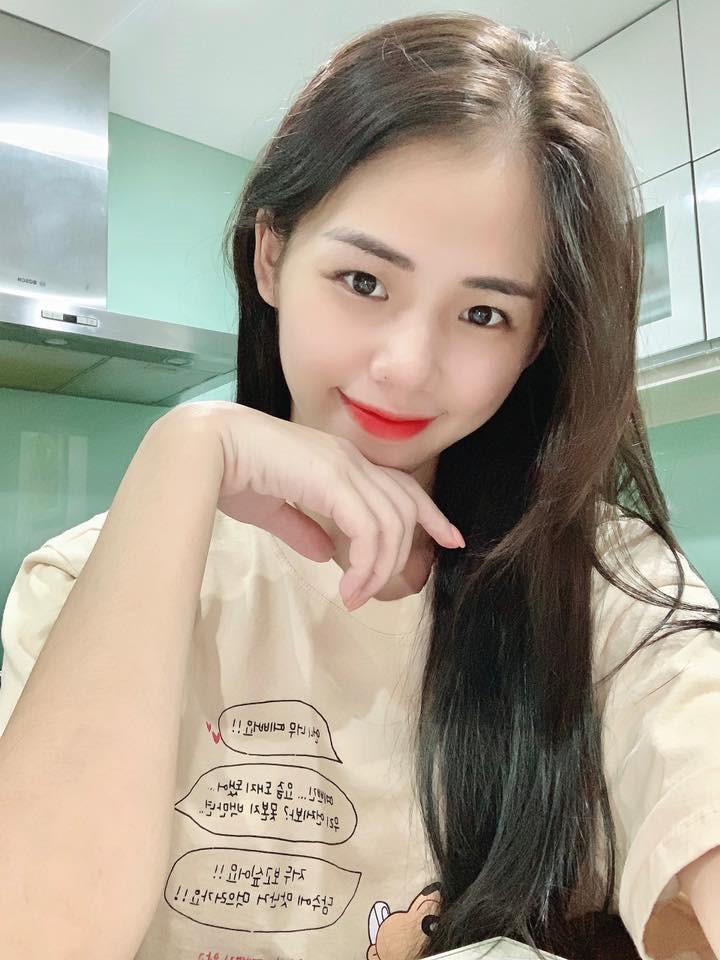 Thực hư chuyện Hương Ly chèn giọng chỉnh sửa vào bản hát live chênh phô hòng qua mặt khán giả?-1