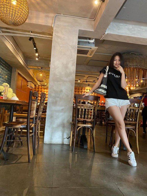 Trước lùm xùm vay tiền để ly hôn xong không trả, diễn viên Ngọc Lan vẫn khoe ảnh rạng rỡ-3