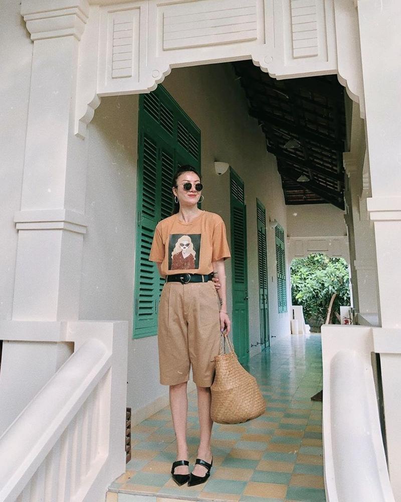 Chi Pu diện áo corset khoe eo nhỏ khó tin - Thúy Vi lăng xê mốt áo như khăn giống Lisa-10