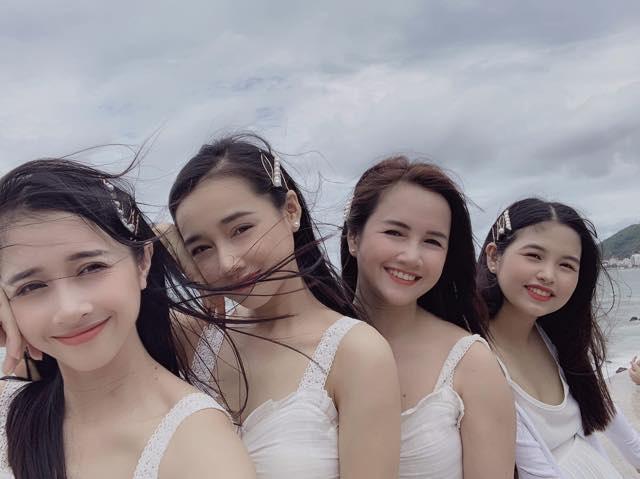 Lâu lâu mới xuất hiện, tình nghĩa chị chồng - em dâu trong gia đình Nhã Phương làm bao người xuýt xoa-4