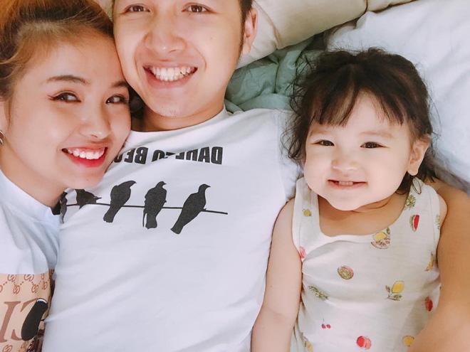 Lâu lâu mới xuất hiện, tình nghĩa chị chồng - em dâu trong gia đình Nhã Phương làm bao người xuýt xoa-6