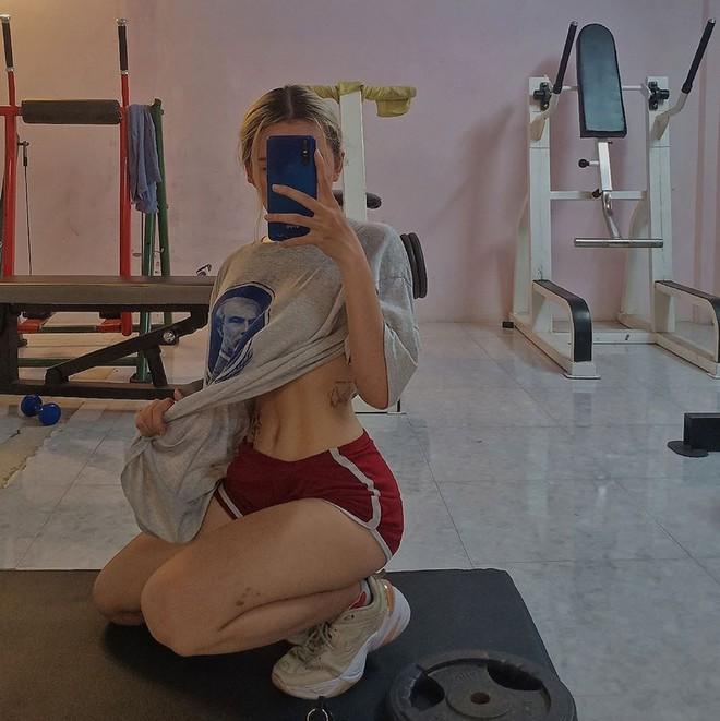 Cô gái 17 tuổi làm HLV thể hình, kiếm 20 triệu đồng/tháng-3