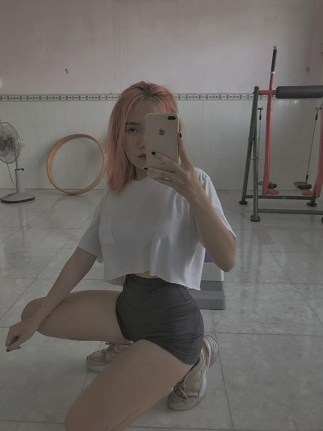 Cô gái 17 tuổi làm HLV thể hình, kiếm 20 triệu đồng/tháng-4