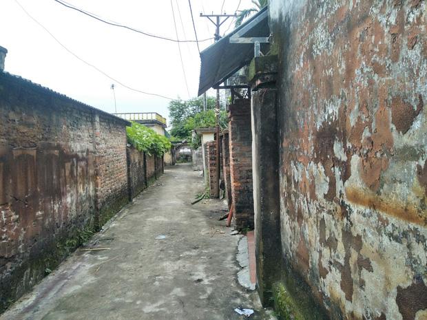 Vụ chồng sát hại vợ rồi đốt xác ngay tại nhà: Do người chồng muốn hàn gắn tình cảm nhưng không thành-1