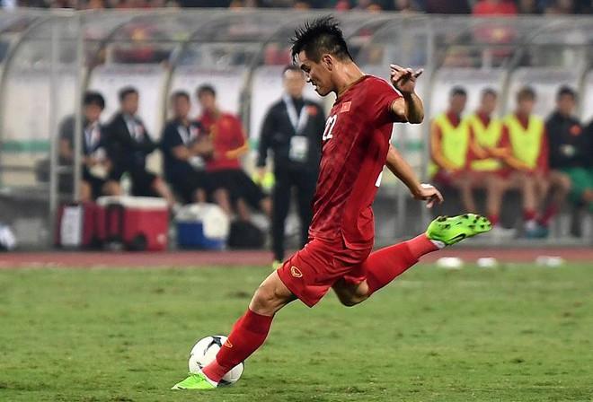 Ghi bàn thắng duy nhất vào lưới UAE, Tiến Linh chia sẻ gì ngay khi kết thúc trận đấu?-1
