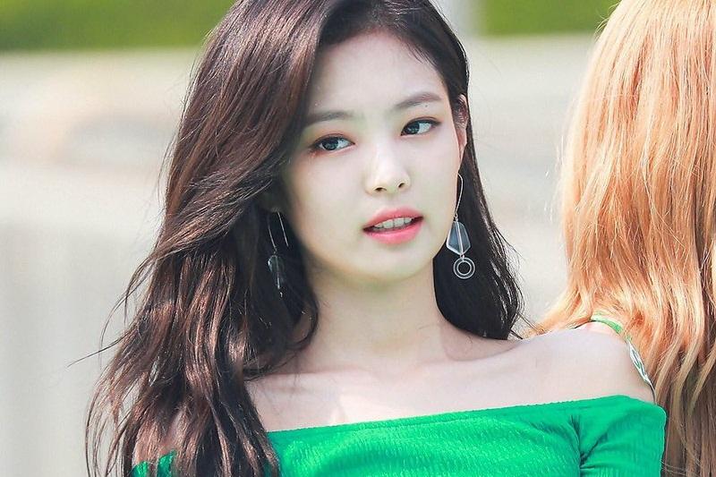 Vẻ đẹp lai của những nữ thần tượng Kpop-9