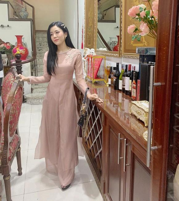 Em gái Ông Cao Thắng miệt mài rắc thính nhưng giờ vẫn độc thân-2