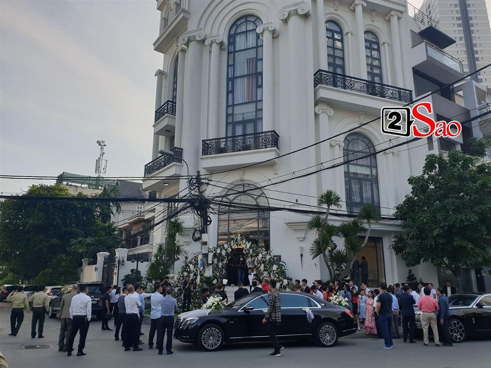 Điểm lạ trong lễ cưới Bảo Thy: Cô dâu chú rể không chung bước, liên tục người đi trước - kẻ bước sau-1