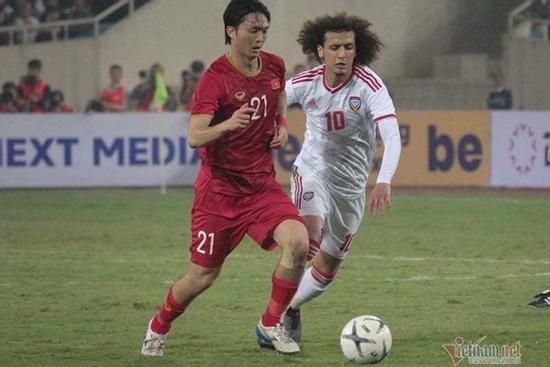 Tuyển Việt Nam chiếm ngôi đầu, người Thái đừng khóc