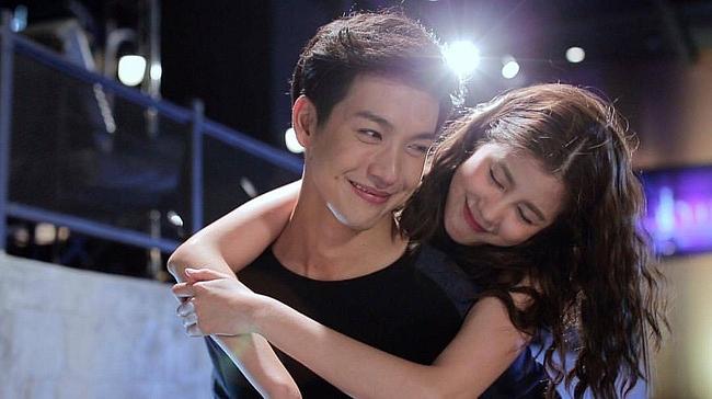 Lần đầu làm chuyện ấy, người yêu thở dài sườn sượt khi nhìn thấy hình xăm nơi tế nhị-1