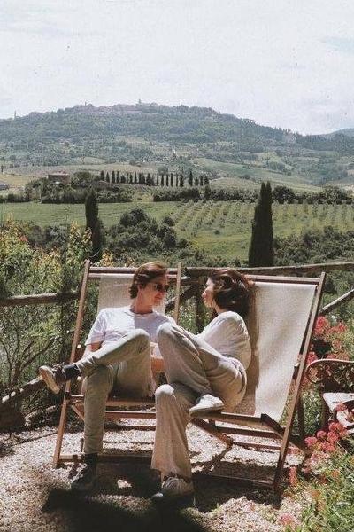 Đàn bà không ngoại tình, không phải vì không có cơ hội, mà bởi vì họ coi thường chuyện đó-1