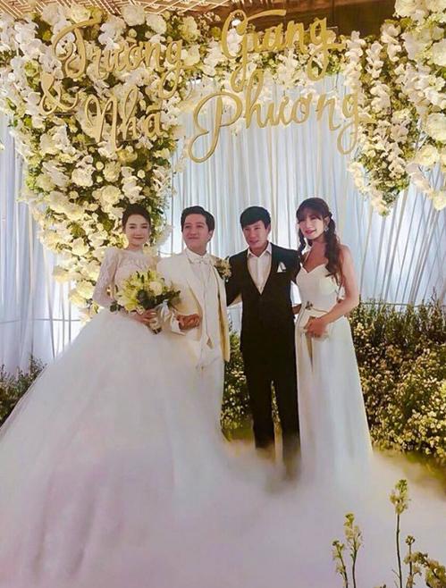 MC Cát Tường và Cát Phượng mặc lạc quẻ trong đám cưới Tiết Cương-7