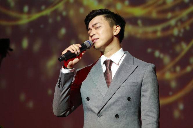 Cảnh đời bi đát của sao Việt: Người bán nước mía, kẻ chạy xe ôm vì cát-xê bèo bọt-1