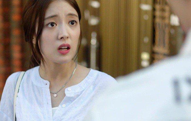 Khoái trá khi người tình bỏ vợ, tiểu tam chết điếng khi vợ mang tặng luôn 20 triệu làm quà-3