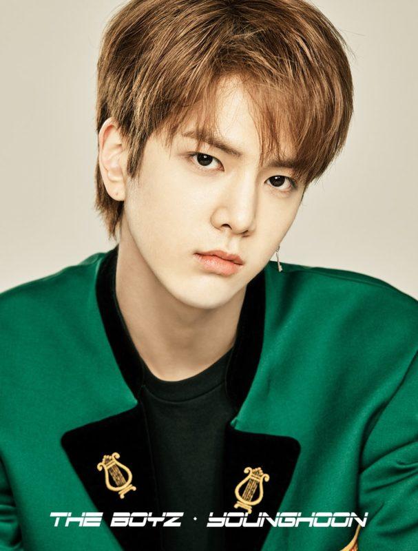 Thành viên Younghoon của nhóm nhạc The Boyz tạm dừng hoạt động sau khi bị ngã cầu thang. Công ty cho biết anh bị tổn thương vùng xương đòn, chính vì vậy cần khoảng thời gian nghỉ ngơi để hồi phục sức khoẻ.