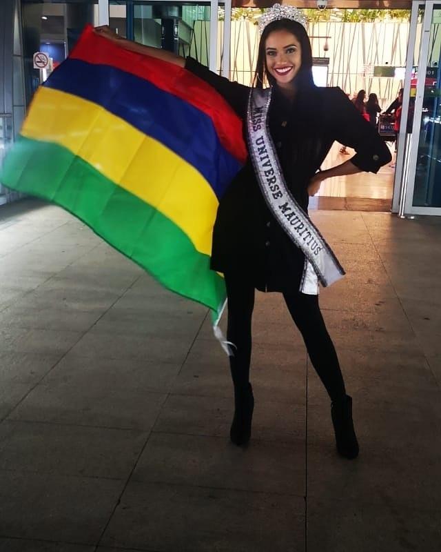 Bản tin Hoa hậu Hoàn vũ 16/11: Hoàng Thùy tất bật chuẩn bị trong khi đối thủ đã chính thức lên đường-1