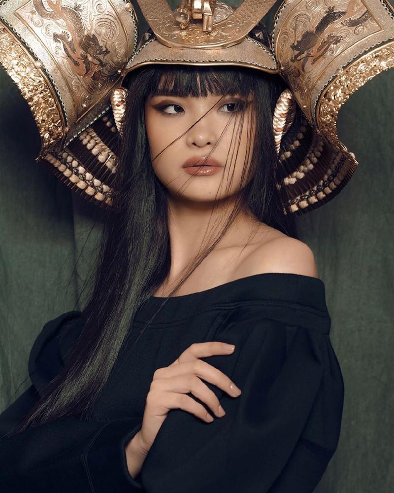 Bản tin Hoa hậu Hoàn vũ 16/11: Hoàng Thùy tất bật chuẩn bị trong khi đối thủ đã chính thức lên đường-4