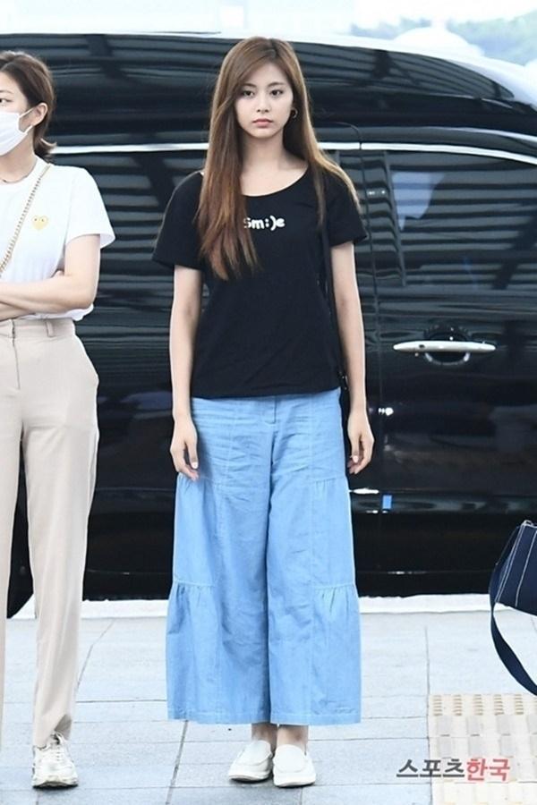 Tzuyu nhiều lần gây thất vọng vì style sân bay khó ngấm-3