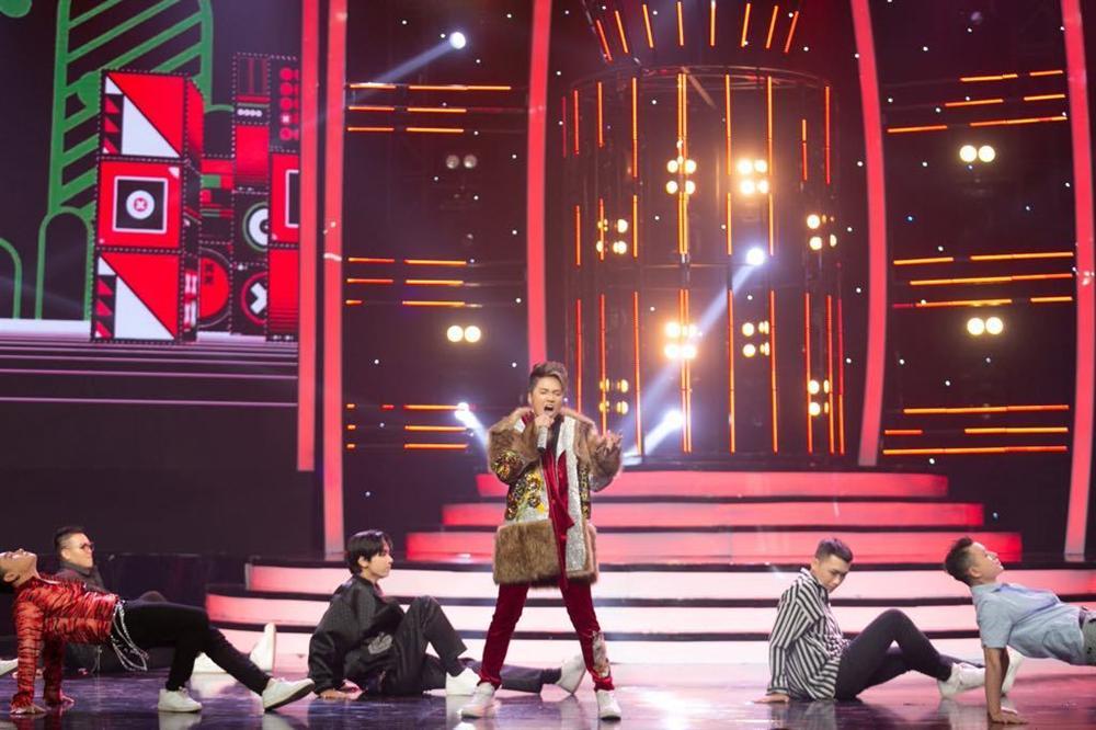 Quang Linh, Hà Hồ phấn khích hò hét cùng bản sao Minh Tuyết-8