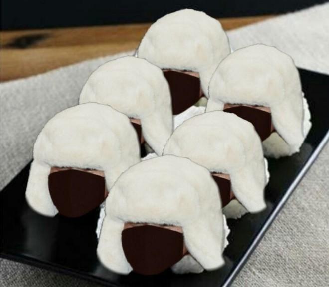 Jimin (BTS) được ví như cơm nắm khi đội mũ lông trắng ở sân bay-5