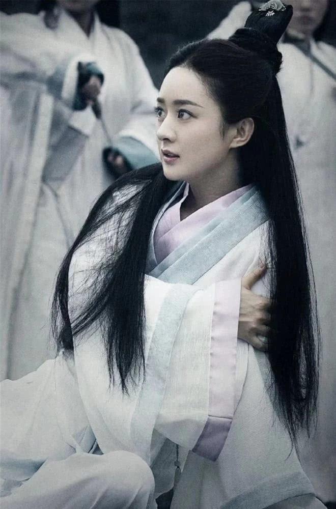 Triệu Lệ Dĩnh phẫn nộ khi hay tin ekip Hữu phỉ cố ý để thế thân hoàn thành cảnh quay của mình?-3