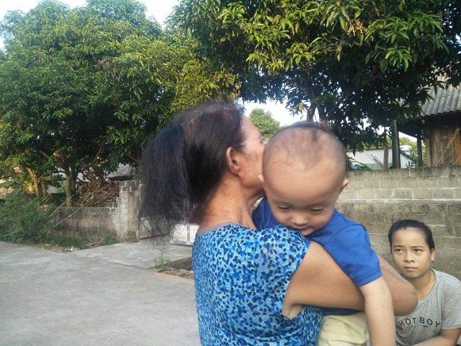 Vụ bố treo cổ 2 con rồi cùng tự tử: Nghe tiếng trẻ khóc nhưng nghĩ chuyện bình thường-2