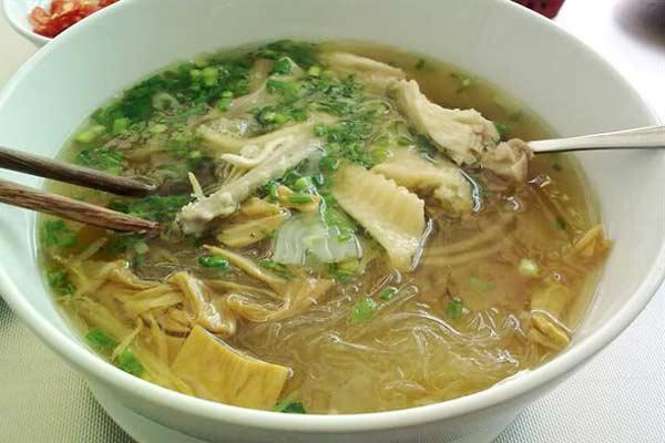 Cách làm lẩu ba chỉ heo cho hội độc thân-1