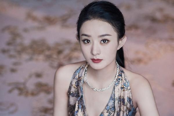 Ảnh thẻ của mỹ nhân Hoa ngữ: Triệu Lệ Dĩnh tròn trịa đáng yêu, Lưu Diệc Phi xứng danh thần tiên tỷ tỷ-18