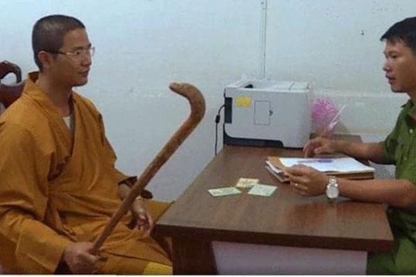 Sự thật hàng loạt clip Youtube về thầy chùa ăn thịt chó-4