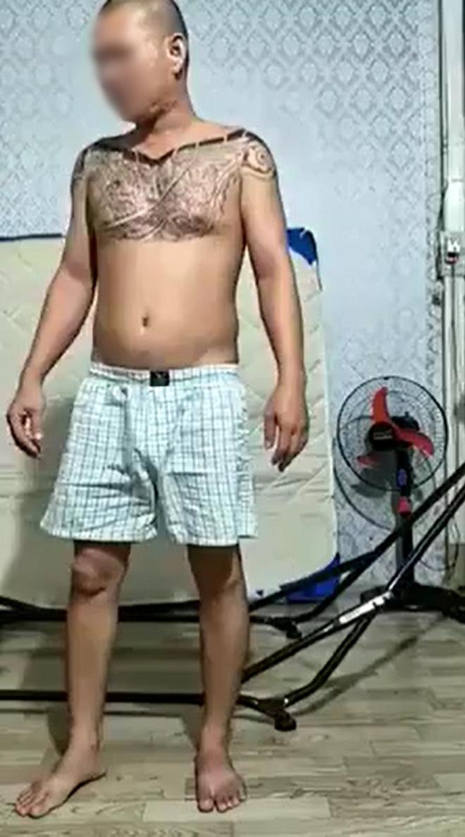 Clip: Vợ về muộn, chồng giang hồ đặt sẵn điện thoại quay cảnh đánh, đạp vợ như kẻ thù-3