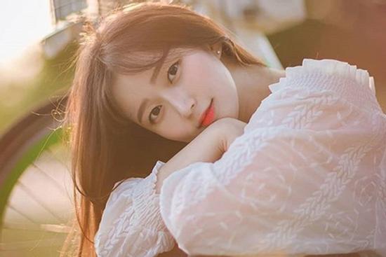 Phàm là phụ nữ có những nét này, ngồi yên cũng được hưởng phúc của chồng