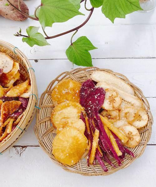 Lần đầu xuất hiện sau tin đồn sinh con, Hoà Minzy lộ dáng gầy xót xa-9