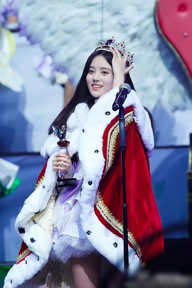 Mỹ nữ 4000 năm có một của Trung Quốc khoe nhan sắc lộng lẫy trong loạt ảnh hậu trường-9