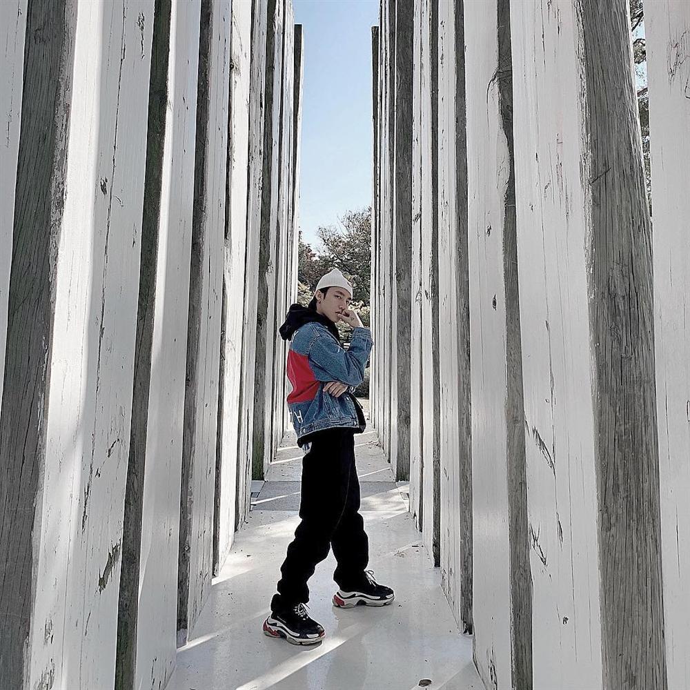 Sơn Tùng sở hữu chiều cao khiêm tốn, vậy mà ai còn nỡ dìm anh ấy tới nơi tới chốn thế này-10