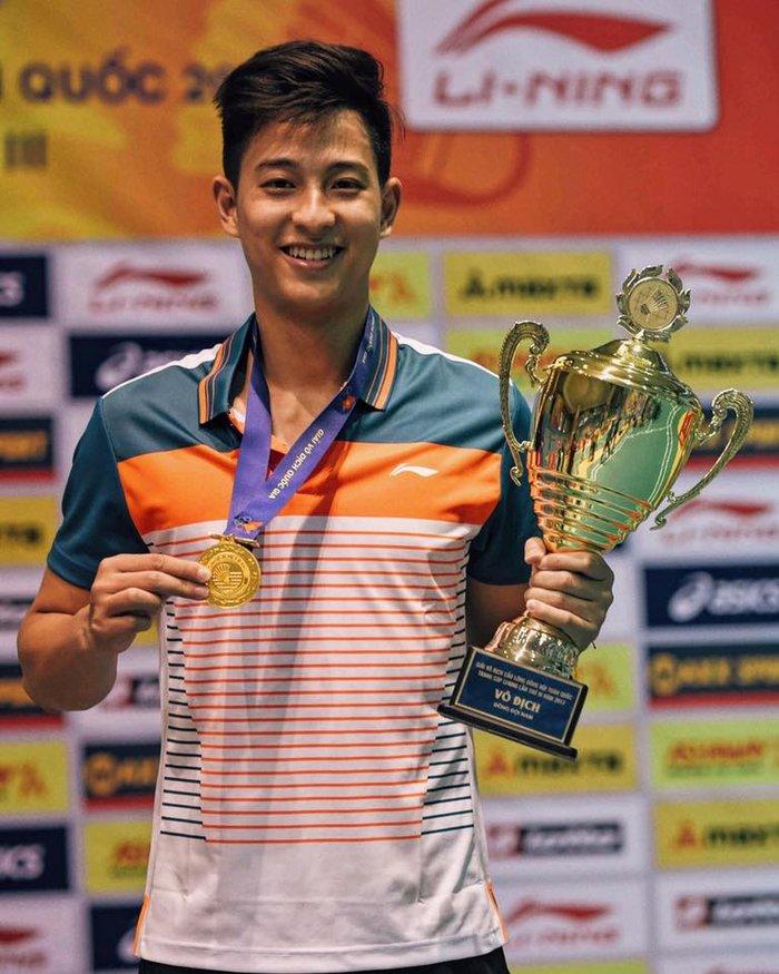 Hotboy cầu lông từng khiến hội chị em mê mẩn 4 năm trước bây giờ ra sao?-4