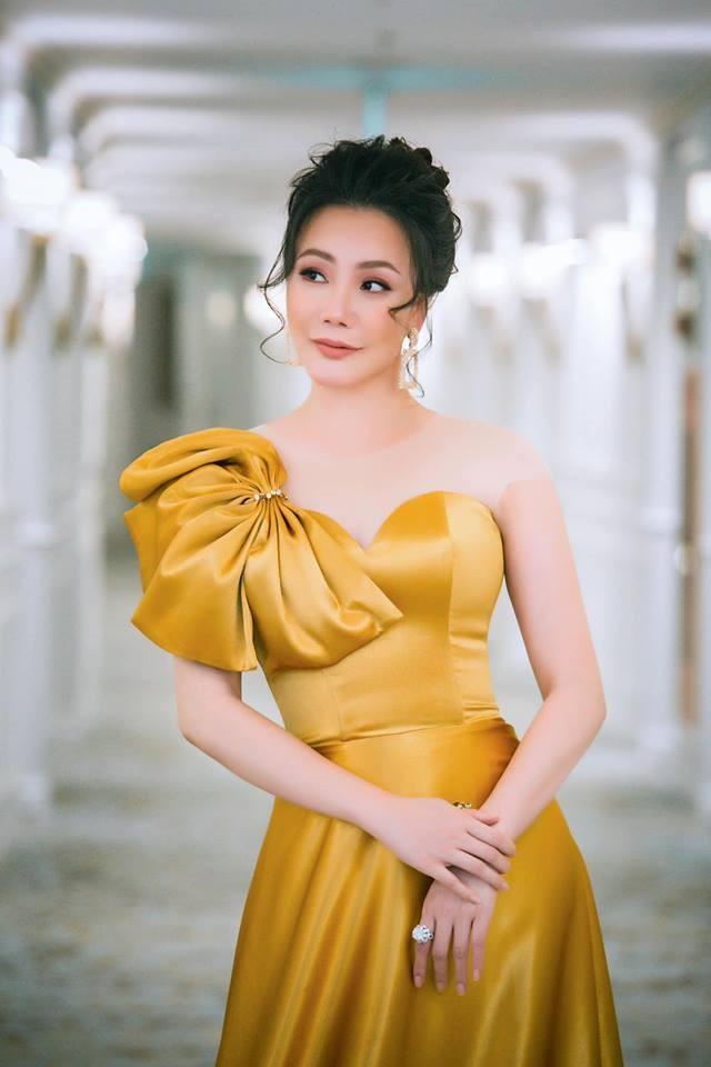 Hotgirl Midu và những người nổi tiếng từng đi dạy học-5