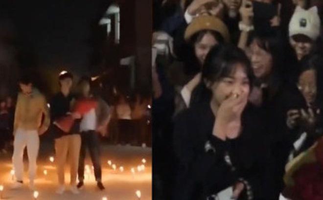 Chàng trai số nhọ: Dày công chuẩn bị nến hoa tỏ tình dưới kí túc xá thì phát hiện... nhầm crush-2