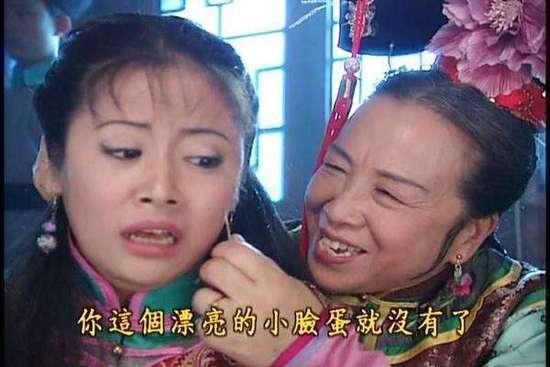 Hạ Tử Vy Lâm Tâm Như tay bắt mặt mừng khi gặp lại Dung Ma Ma sau 20 năm-4