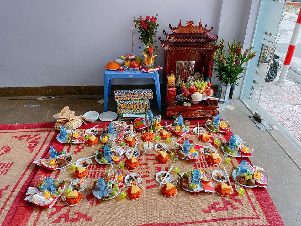 Bùi Tiến Dũng khoe ảnh bán nude nhắn nhủ yêu thương ngày đầy tháng con gái, đích thị là ông bố của năm-2