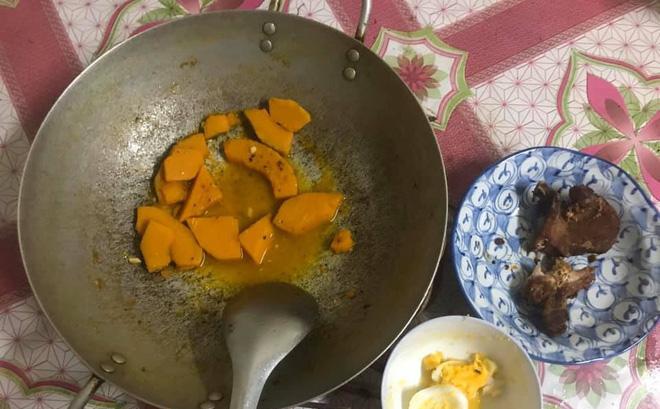 Chê mâm cơm mẹ chồng để phần không muốn nuốt, cô con dâu nhận phản ứng gắt từ cư dân mạng-2