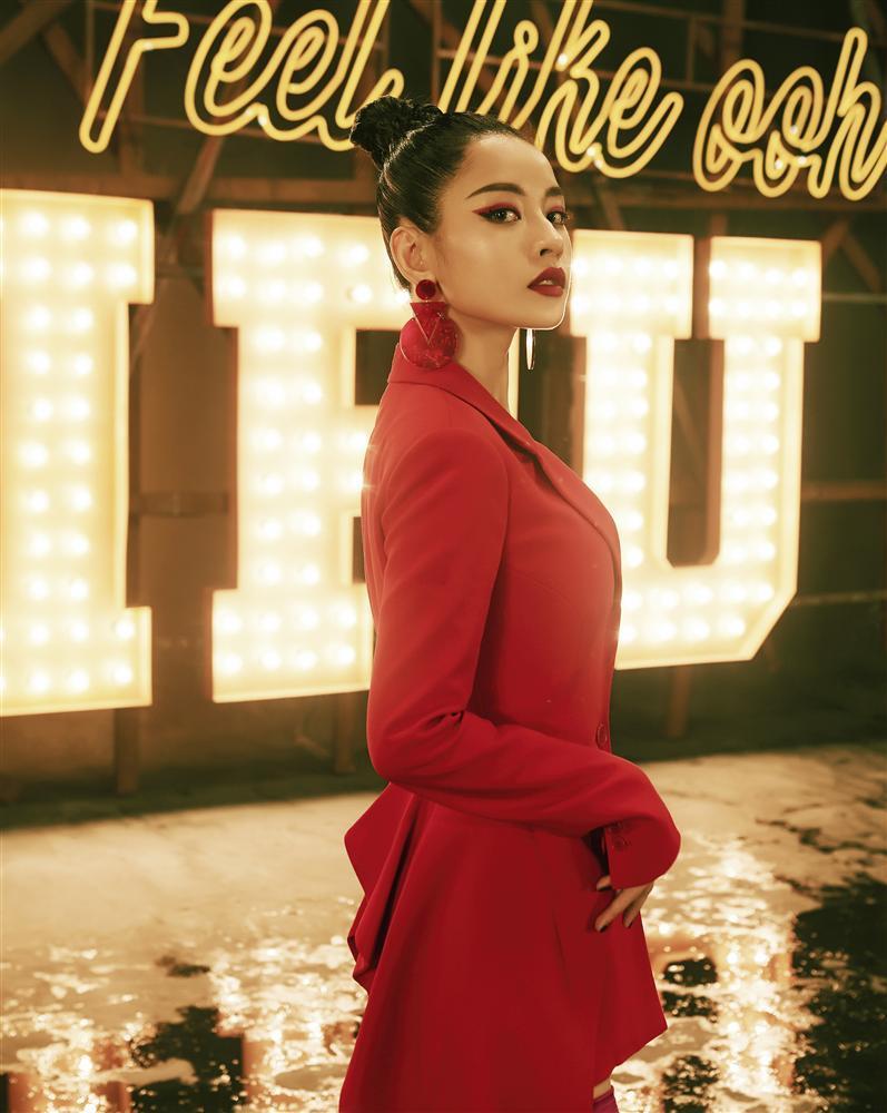 Khi hot girl đi làm ca sĩ: Người bị chỉ trích, kẻ bị xóa kênh YouTube-1