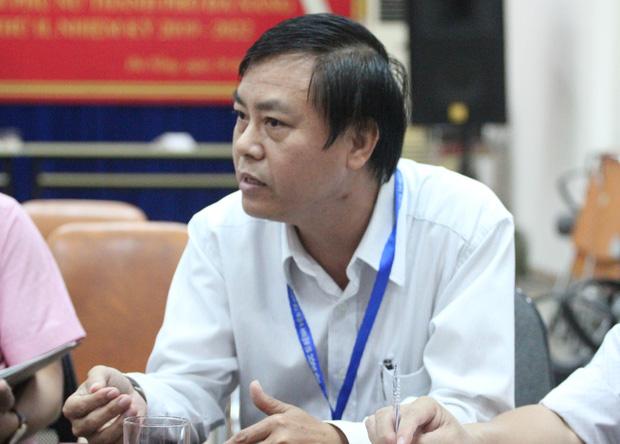 Bác sĩ mổ đẻ rạch trúng đầu em bé phải khâu 6 mũi, bác sĩ nói không ảnh hưởng gì-3