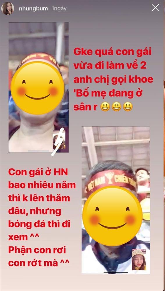 Bạn gái Văn Toàn ghen tỵ vì bố mẹ đến sân xem trận Việt Nam - Thái Lan-1