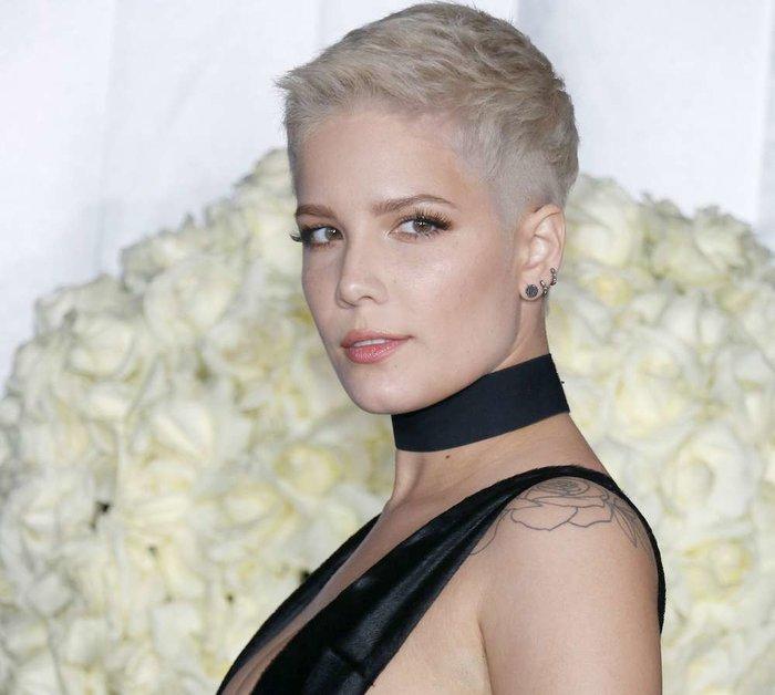 Halsey bức xúc vì BTS không được bất kỳ đề cử nào tại Grammy 2020-2