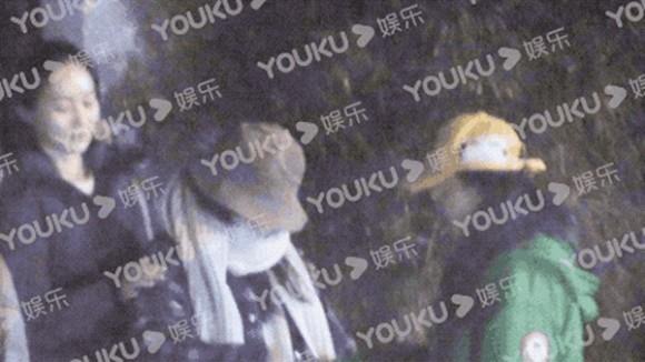 Tình cũ Phùng Thiệu Phong Nghê Ni về nhà Trần Khôn trong đêm, thêm bằng chứng phim giả tình thật-2