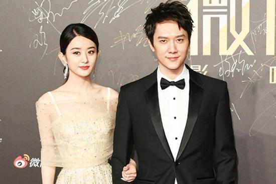 Triệu Lệ Dĩnh tiếp tục khốn đốn khi bị người nổi tiếng này thẳng thừng nhận xét không có tư cách dự LHP Kim Kê 2019