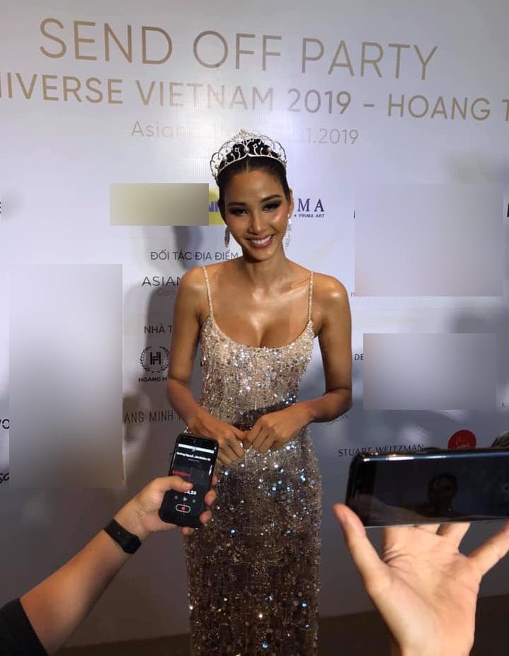Á hậu Hoàng Thùy: Tôi tự tin nhất với phần thi bikini ở Miss Universe 2019-1