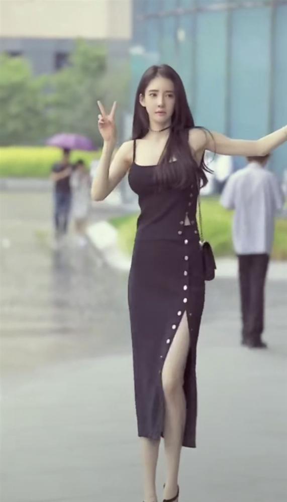 Bản sao Angelababy làm dân tình điêu đứng với đôi chân ngắn một mẩu khác xa ảnh tự đăng-2